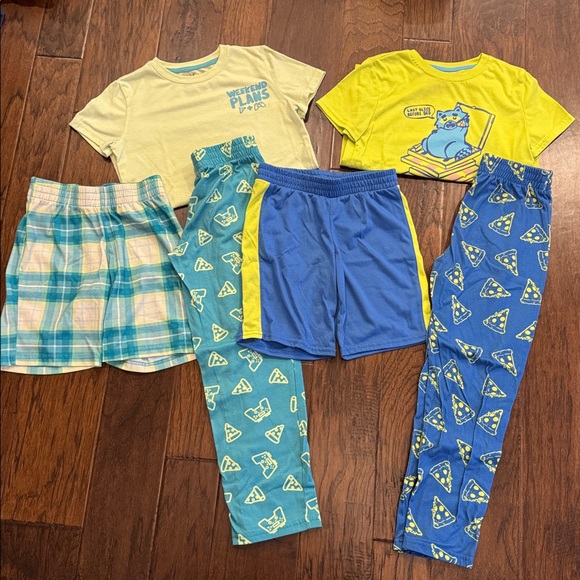 Cat & Jack Other - Boys CAT & JACK 3 pc short sleeve pajama sets sz 8